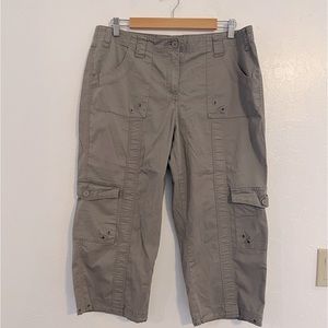 Comfy Capris- size 14